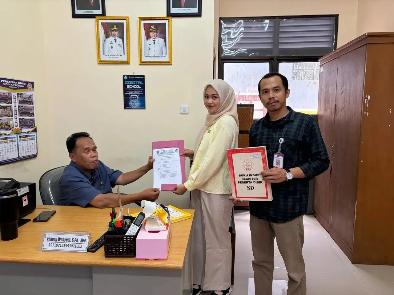 Diskarpus (Dinas Kearsipan dan Perpustakaan) Kota Depok Perkuat Penyelamatan Arsip Bernilai Sejarah Melalui Program Akuisisi Arsip