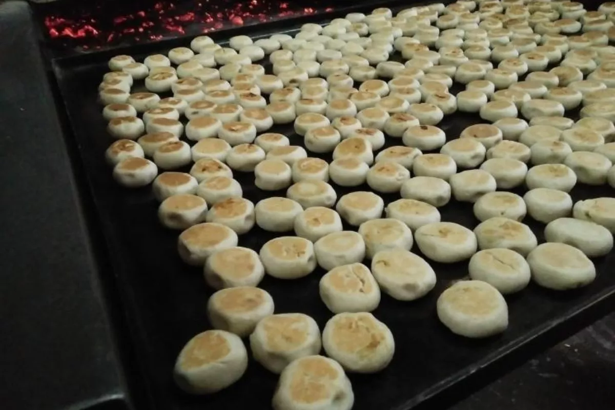 Cara Membuat Bakpia Sendiri yang Renyah dan Tips Mengatur Suhu Oven