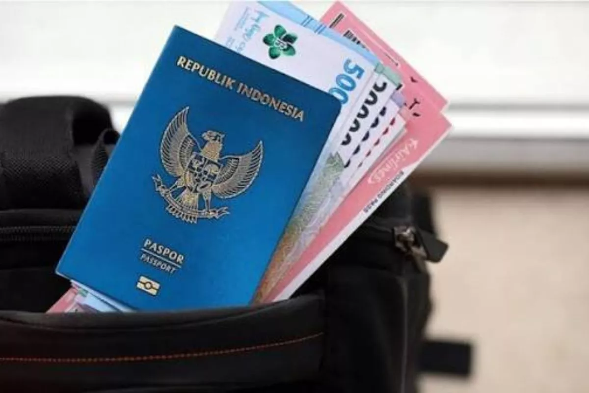 Panduan Lengkap Syarat Pembuatan Paspor Baru dan Biayanya