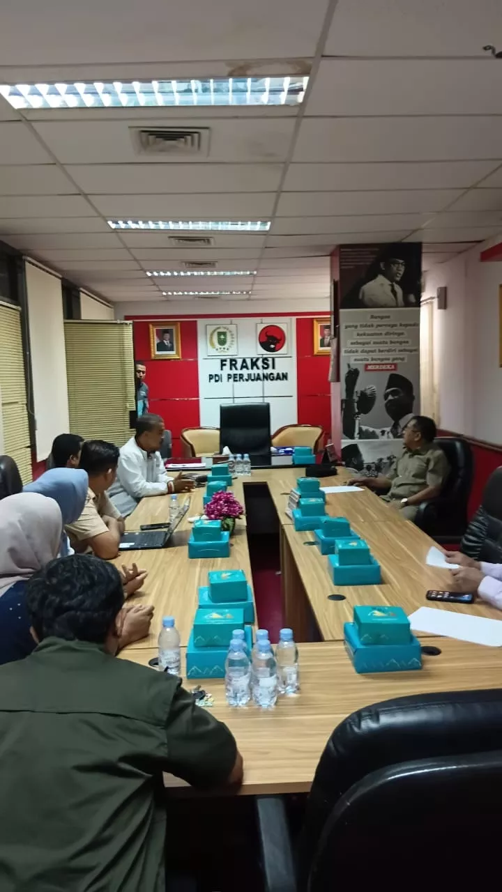 Dorong Kelestarian Lingkungan, Koalisi Masyarakat Sipil Sambangi DPRD Riau