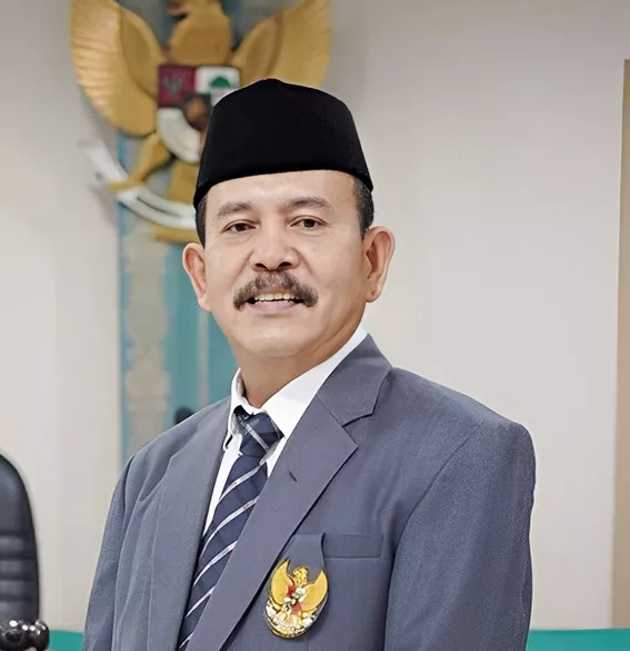 Ketua DK PWI Riau: Wartawan Wajib Berintegritas, Gunakan Ijazah Palsu Tindakan Kriminal!