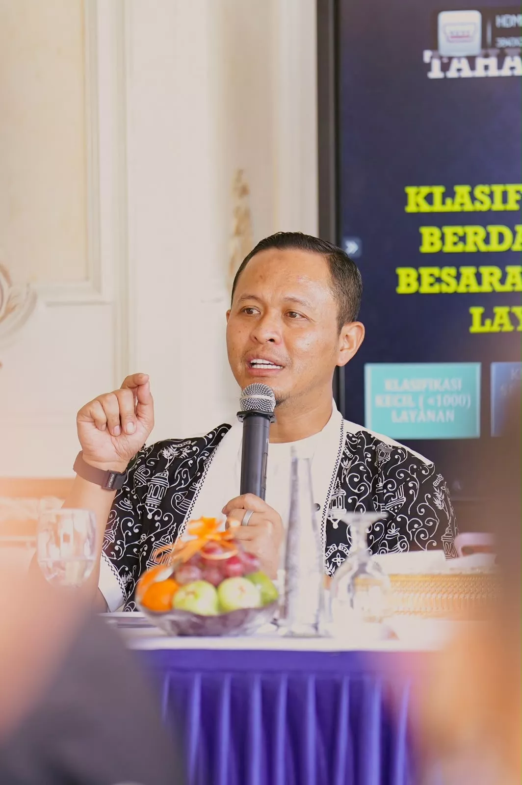 Tak Hanya Sekolah Negeri, Pemko Pekanbaru Gratiskan SMP Swasta Hingga MTs, Wako Agung: Tak Boleh Ada yang Putus Sekolah