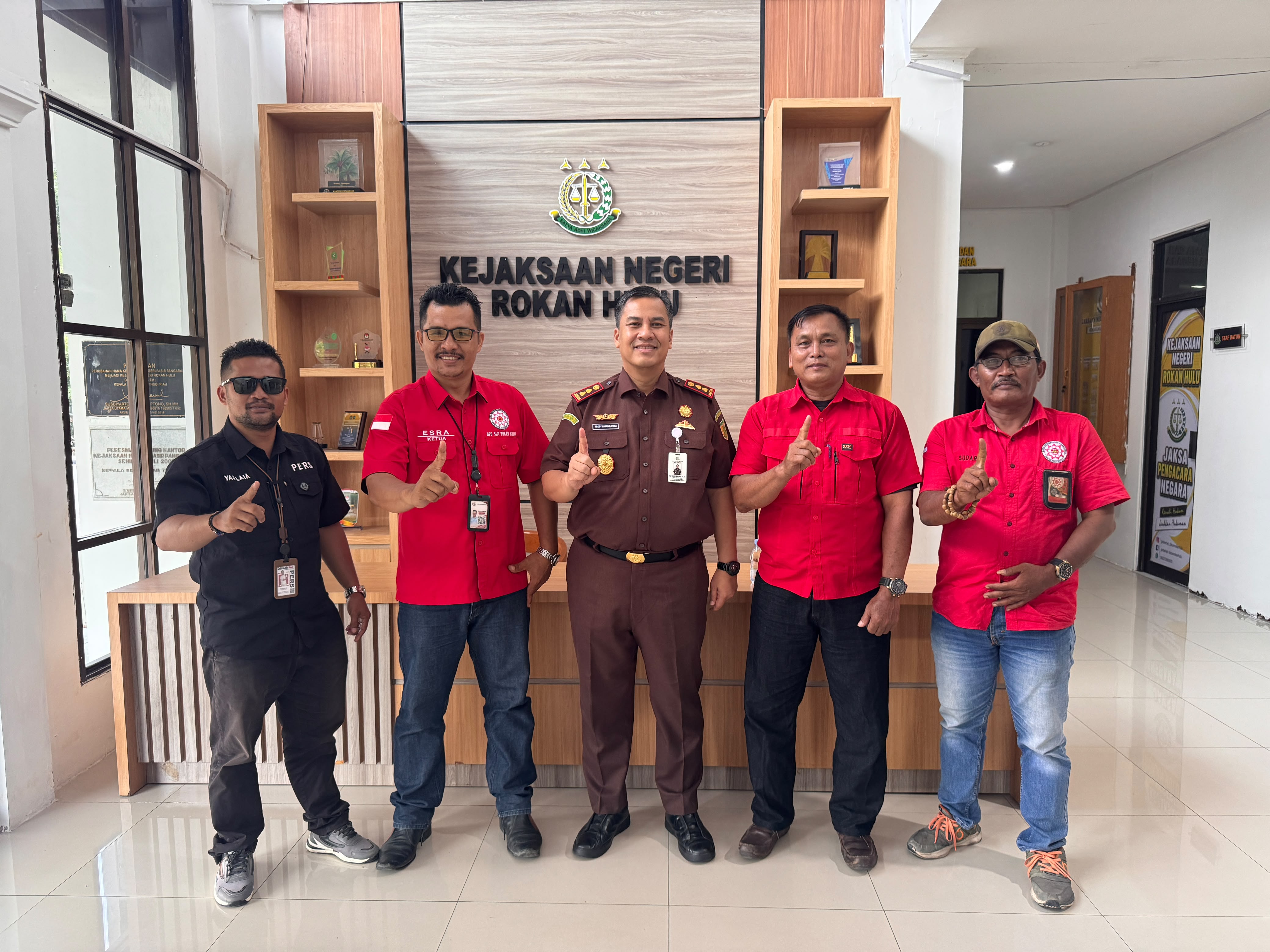 DPD SIJI Rohul Audensi ke Kejari, Freddy F. Simanjuntak Sambut Hangat Insan Pers