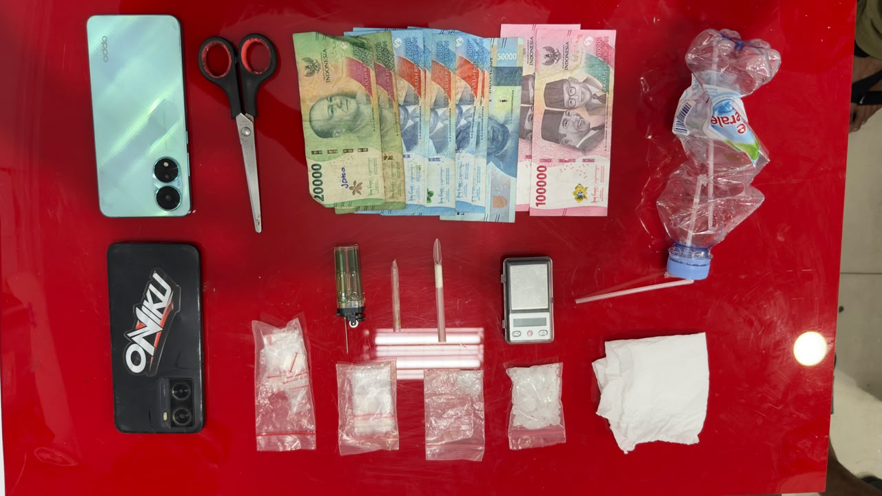 Satresnarkoba Polres Rohul Tangkap Tiga Pria di Pematang Tebih, Sita Sita 13,06 Gram Sabu