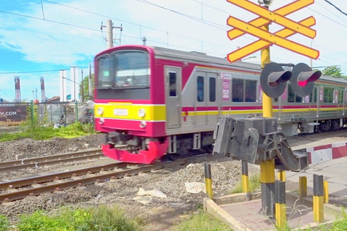 Pemkab Tangerang Fokus Benahi 11 Perlintasan KRL Tanpa Palang Pintu