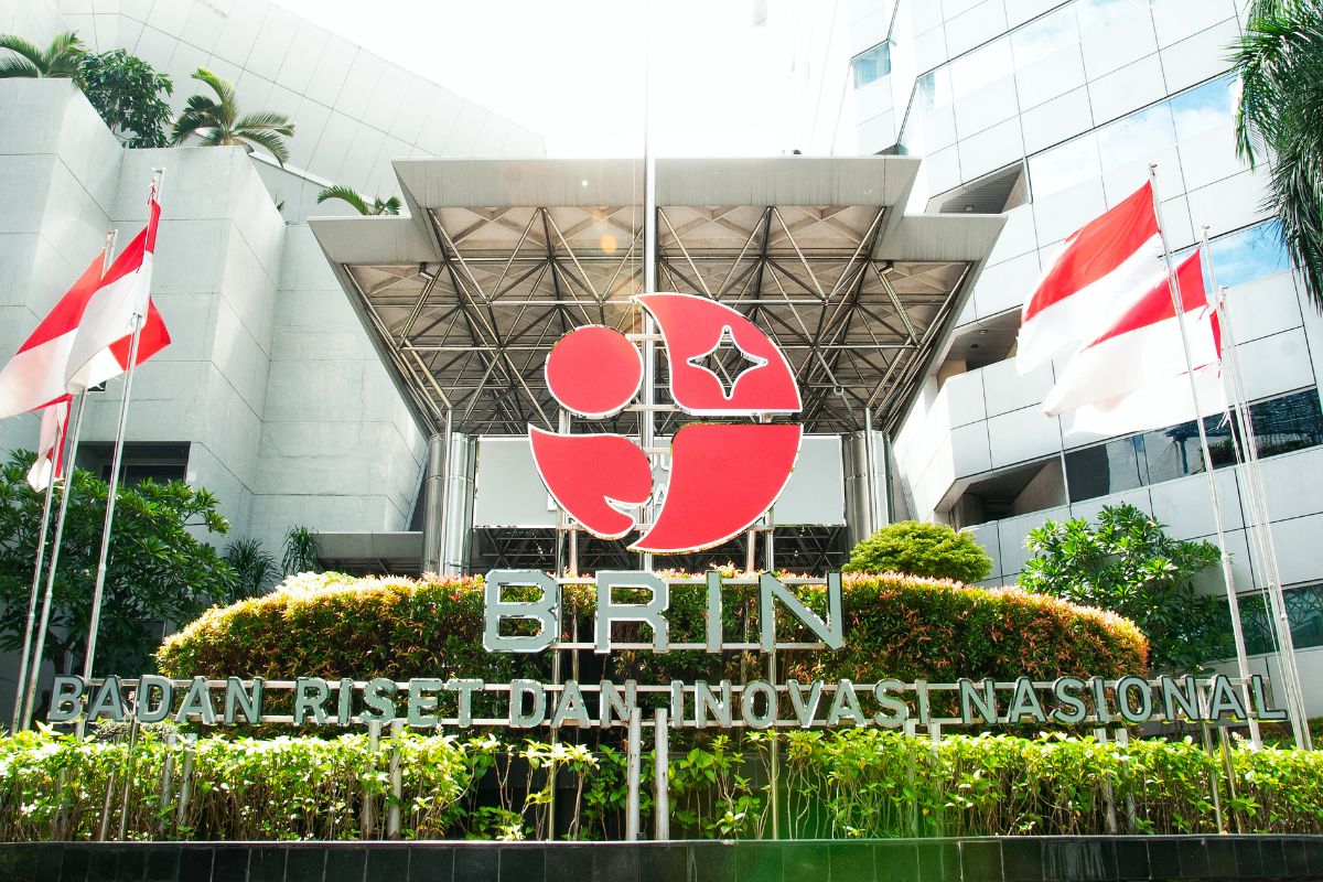 BRIN dan Kementerian Siap Perbarui Buku Pelajaran Sains