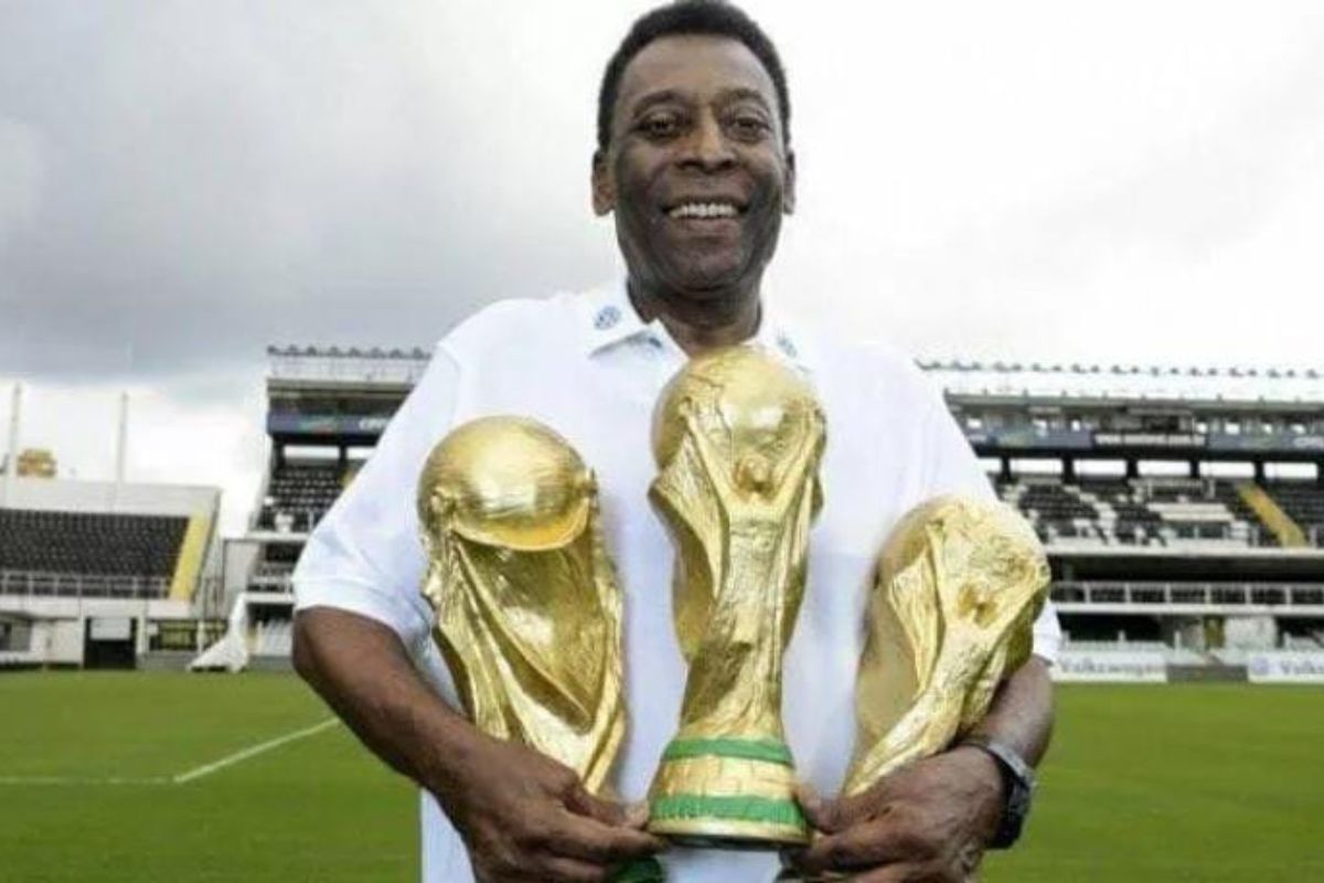 Jersey Piala Dunia 1958 Milik Pele Dilelang, Ditaksir Rp 100 Miliar