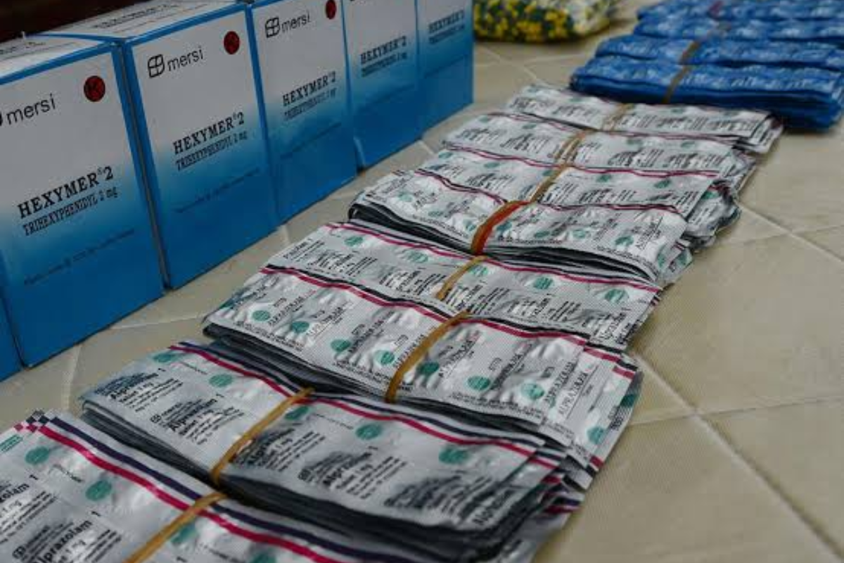 Modus Warung Kopi, Polisi Ungkap Peredaran Obat Keras di Bekasi