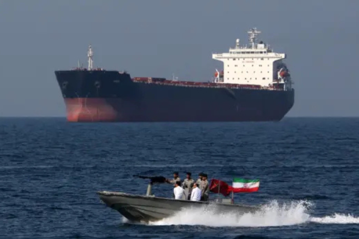 Sinergi Iran dan Lembaga Dunia Amankan Rute Kapal Selat Hormuz