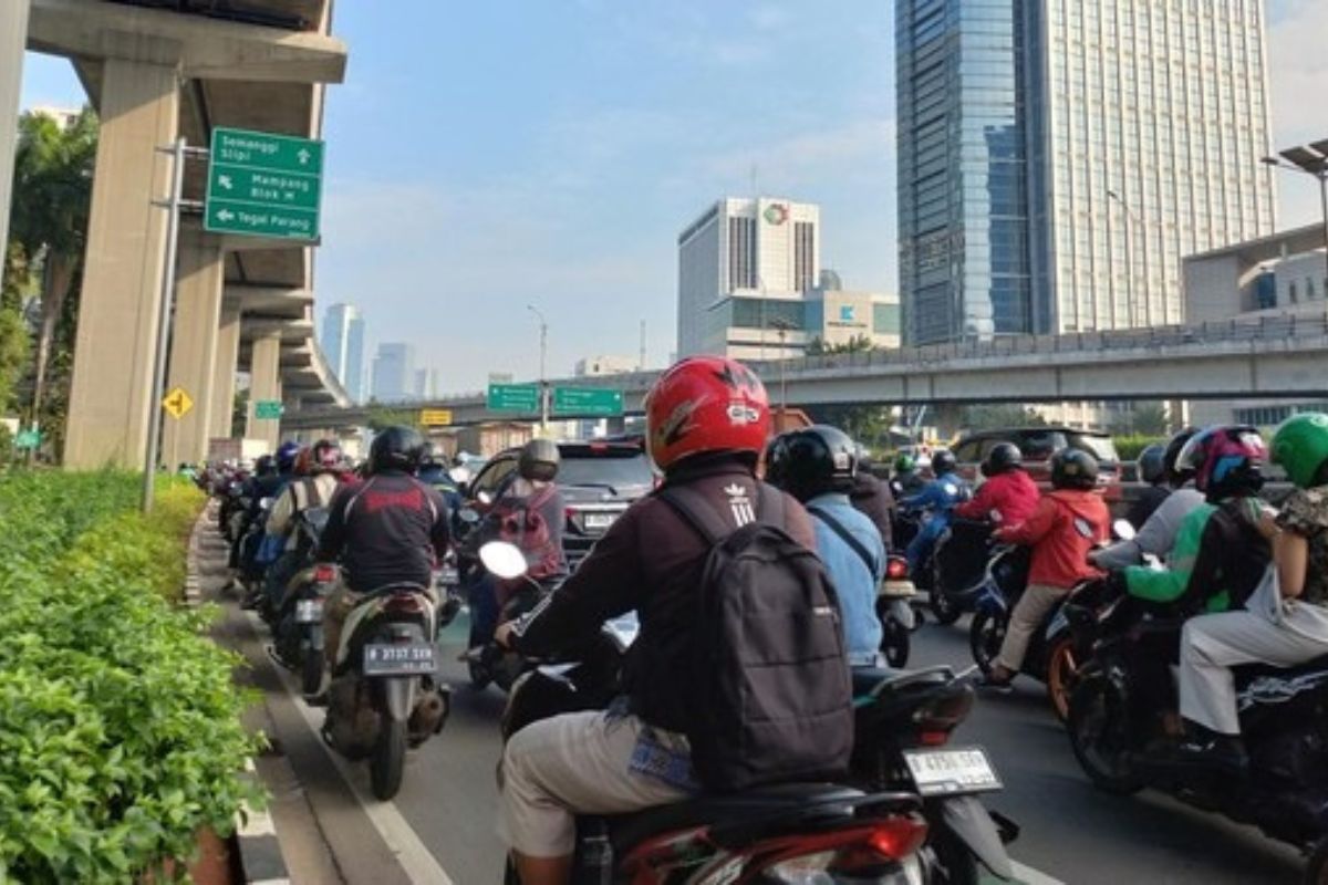 Libur Idul Adha Usai, Tol Arah Jakarta Kembali Macet Parah