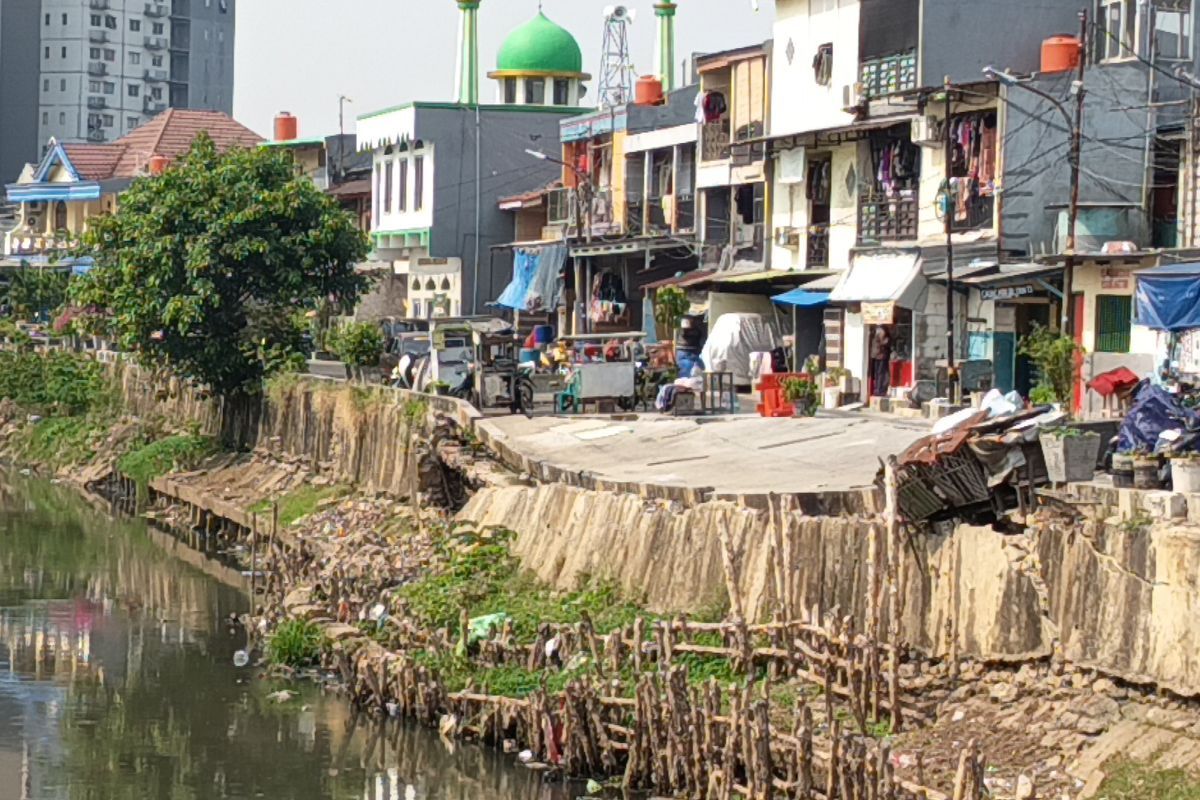Jalan Amblas di Pulogadung Jakarta Timur Segera Direnovasi Total