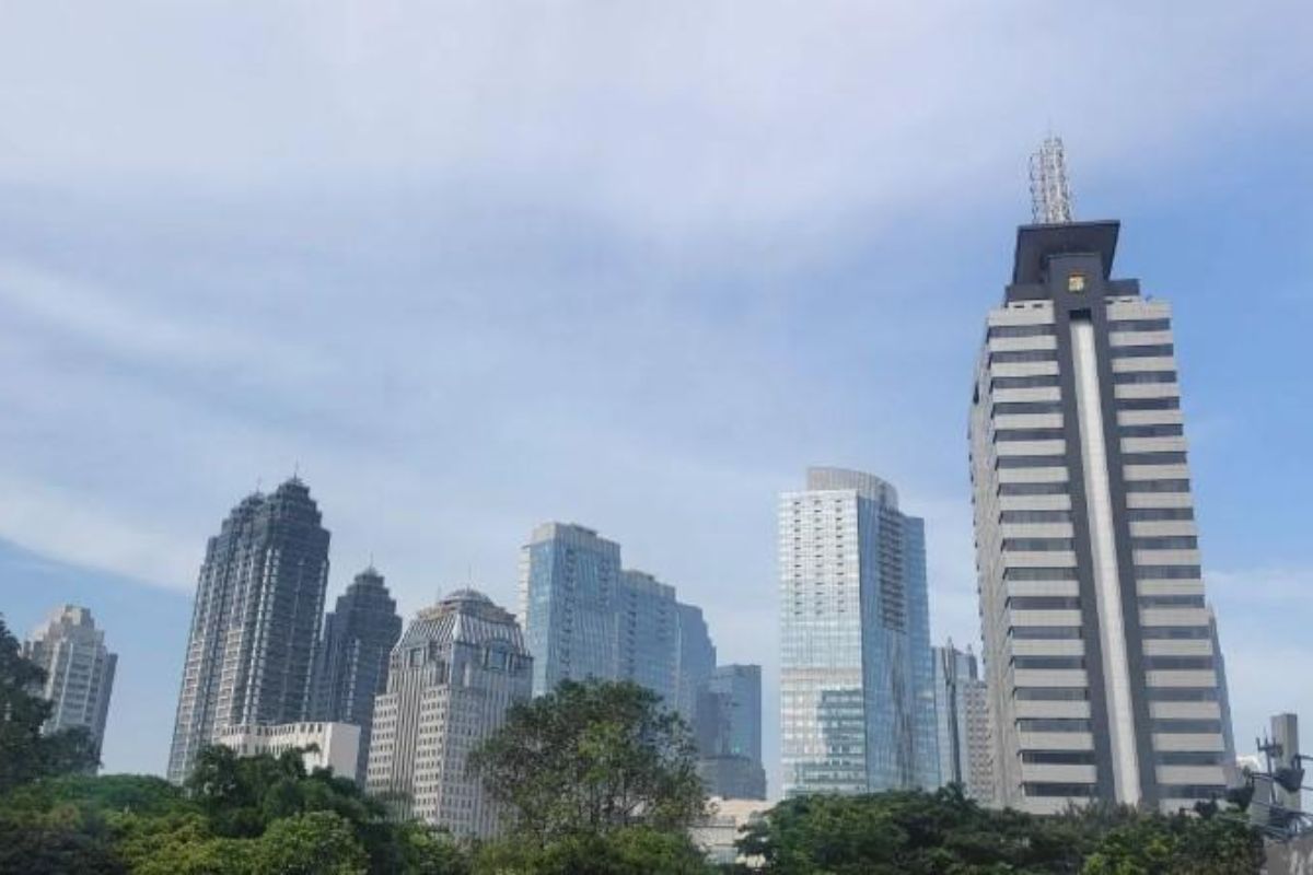 BMKG Prakirakan Cuaca Jakarta Cerah Berawan Rabu Pagi Ini