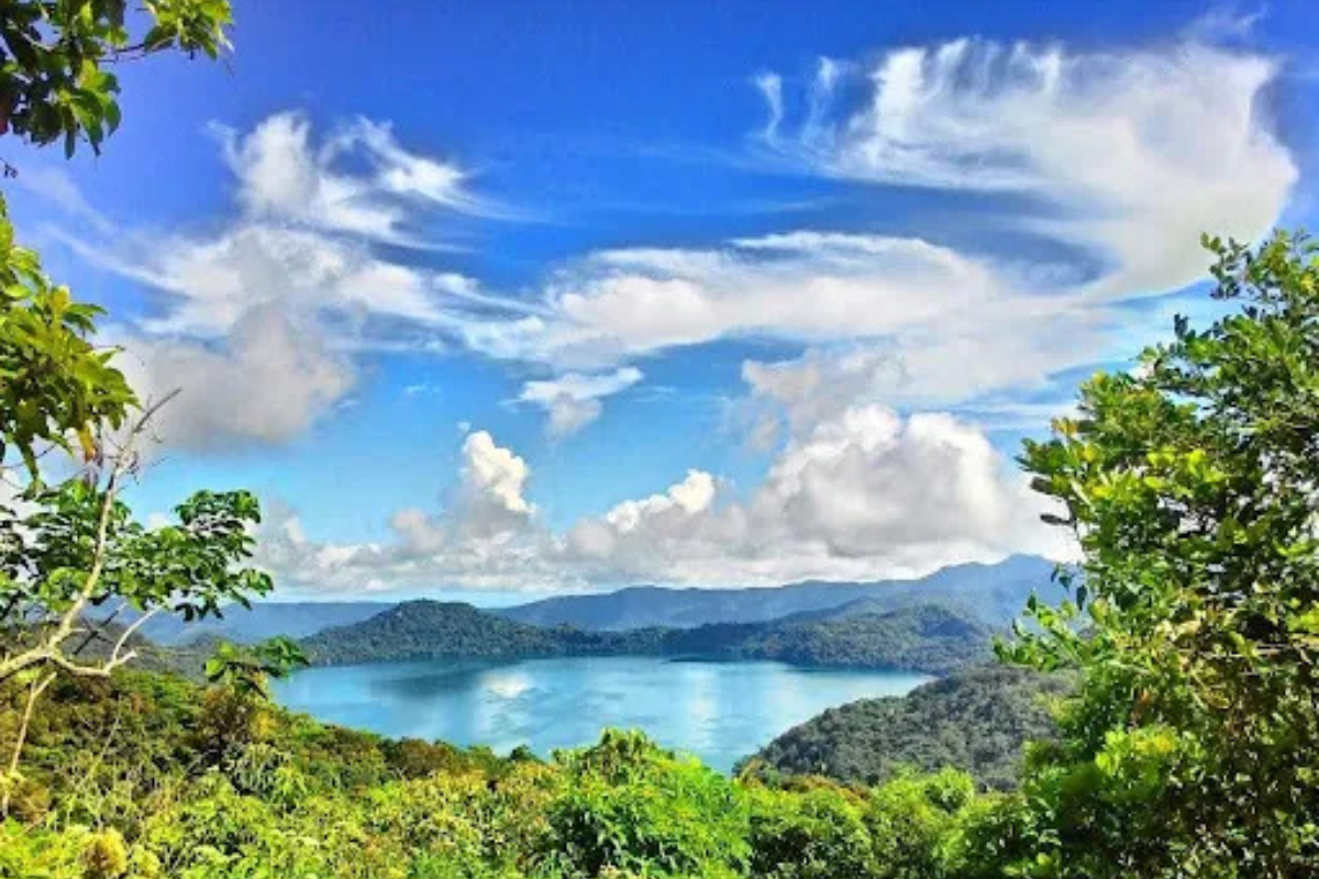 Objek Wisata Danau Sano Limbung Ditutup Sementara demi Keamanan