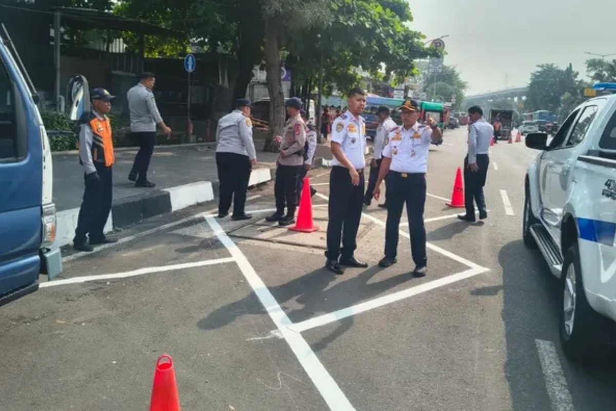 Usai Ditertibkan, Dishub Perketat Pengawasan Parkir Liar di Cawang