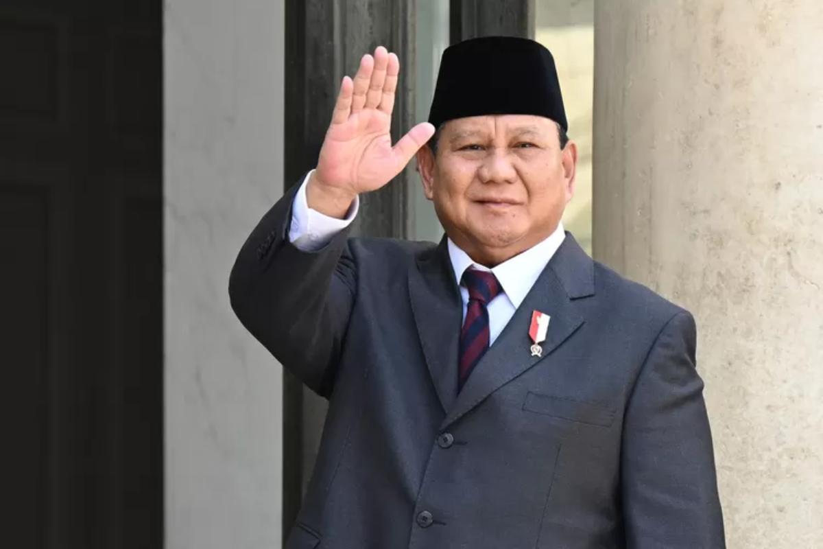 HUT ke-80 Bhayangkara, Prabowo Ingatkan Polri Jangan Susahkan Rakyat