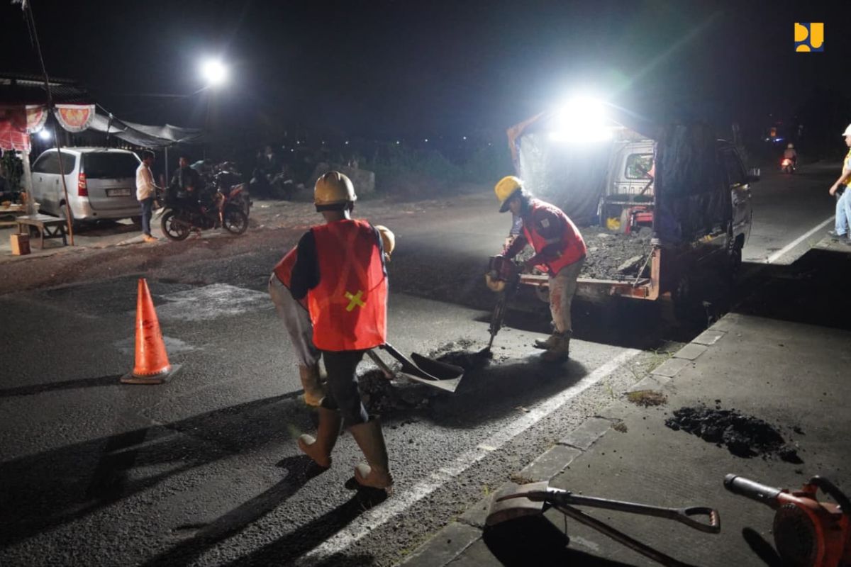 Menteri PU Minta Jalan Alternatif Segera Dibangun Saat Darurat