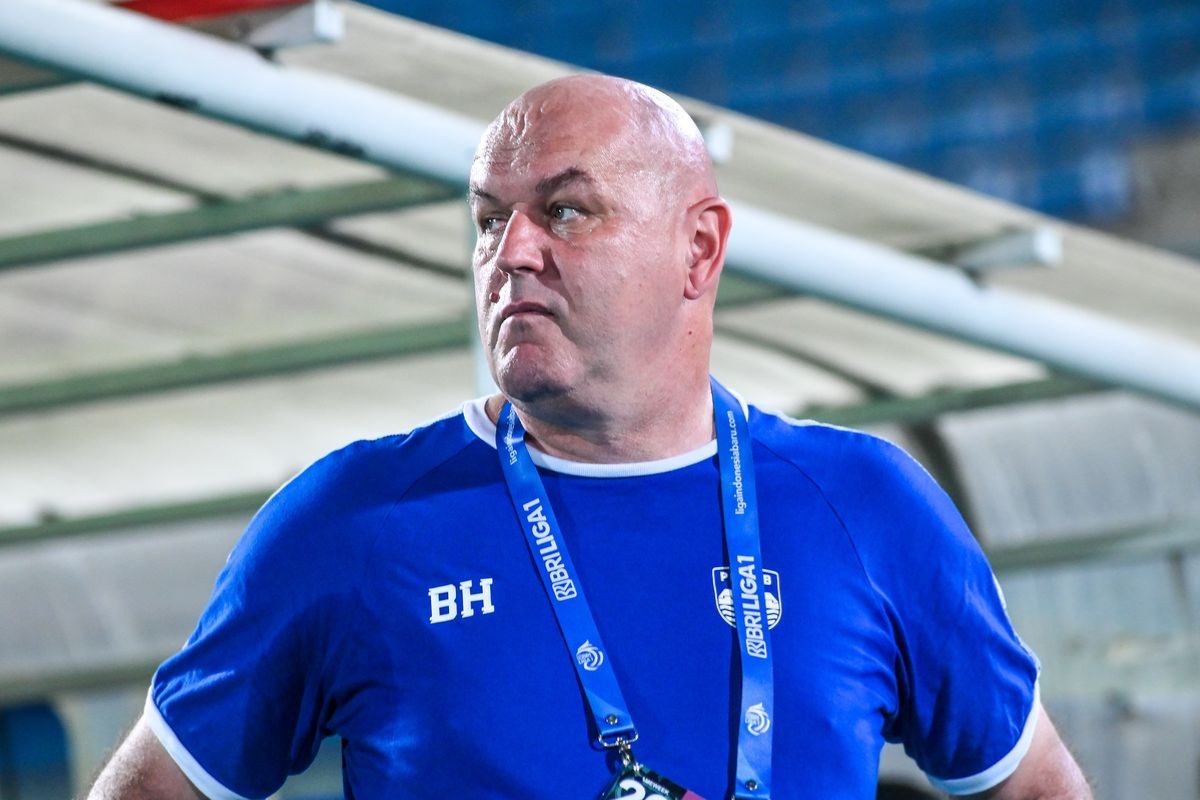 Bojan Hodak Mundur Jadi Pelatih Persib, Igor Tolic Naik Jabatan