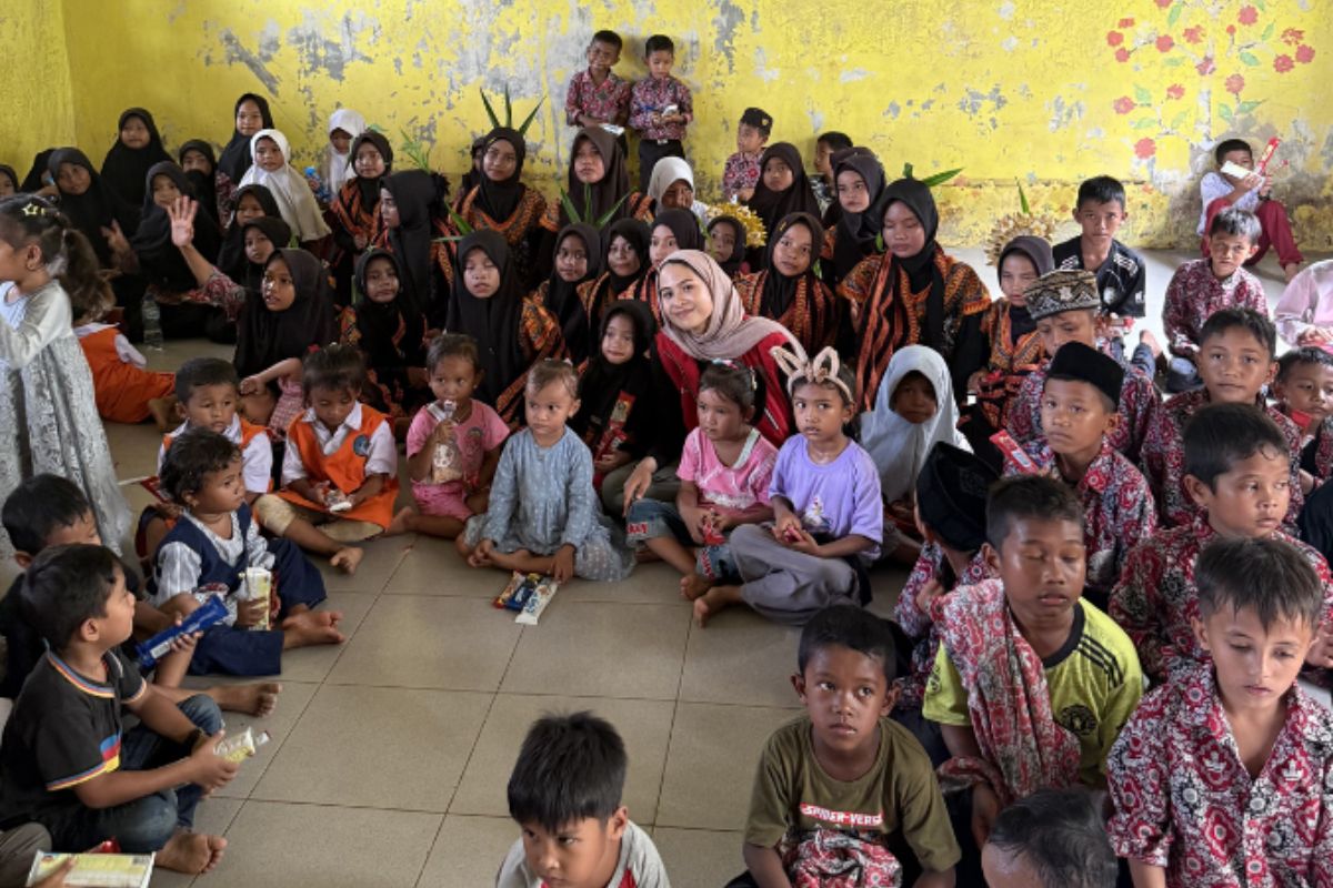 Kolaborasi Maudy Ayunda & Save the Children Pulihkan Sekolah Aceh