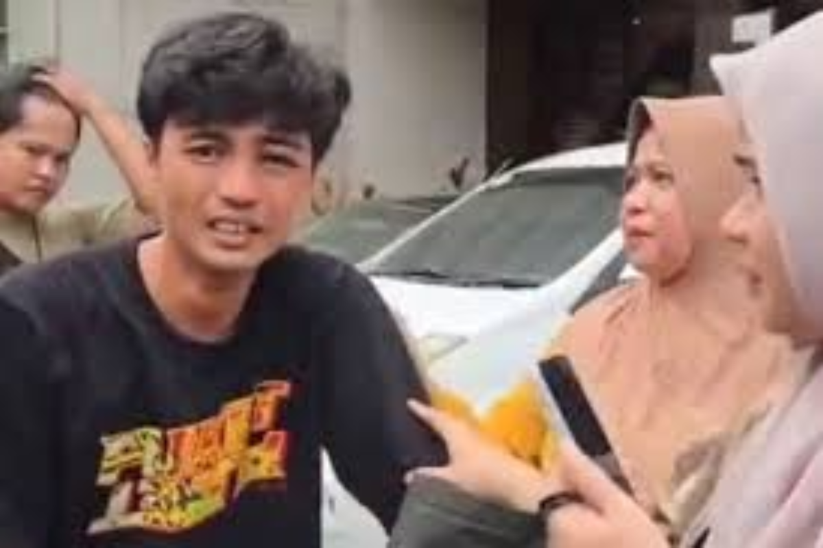 Dituduh Mencuri Raket, Karyawan Toko Padel di Jaksel Disiksa