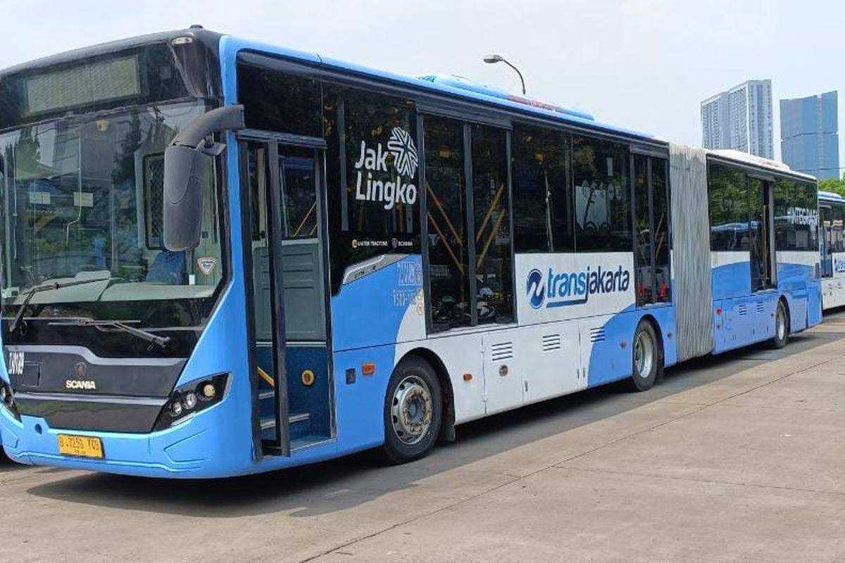 Ada Tawuran Warga, Operasional Transjakarta Rute 11W Terganggu