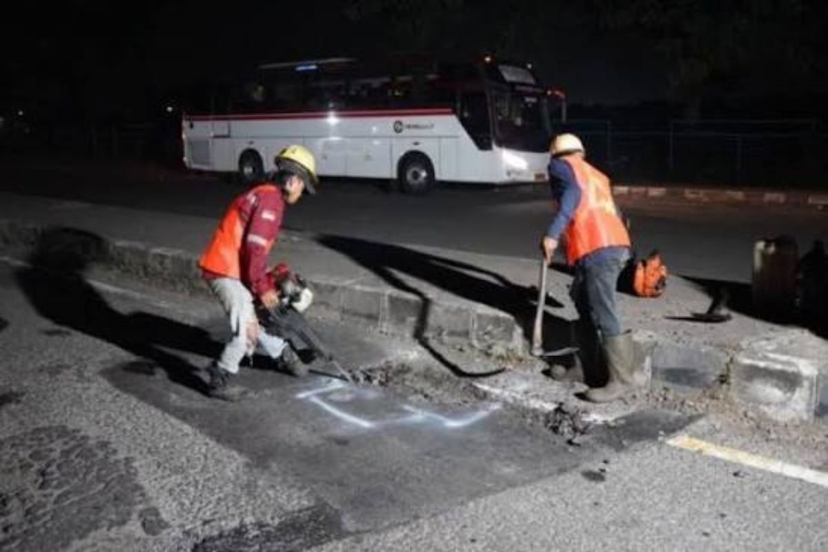 Menteri Dody Minta Jalan Putus Ditangani dalam Hitungan Jam