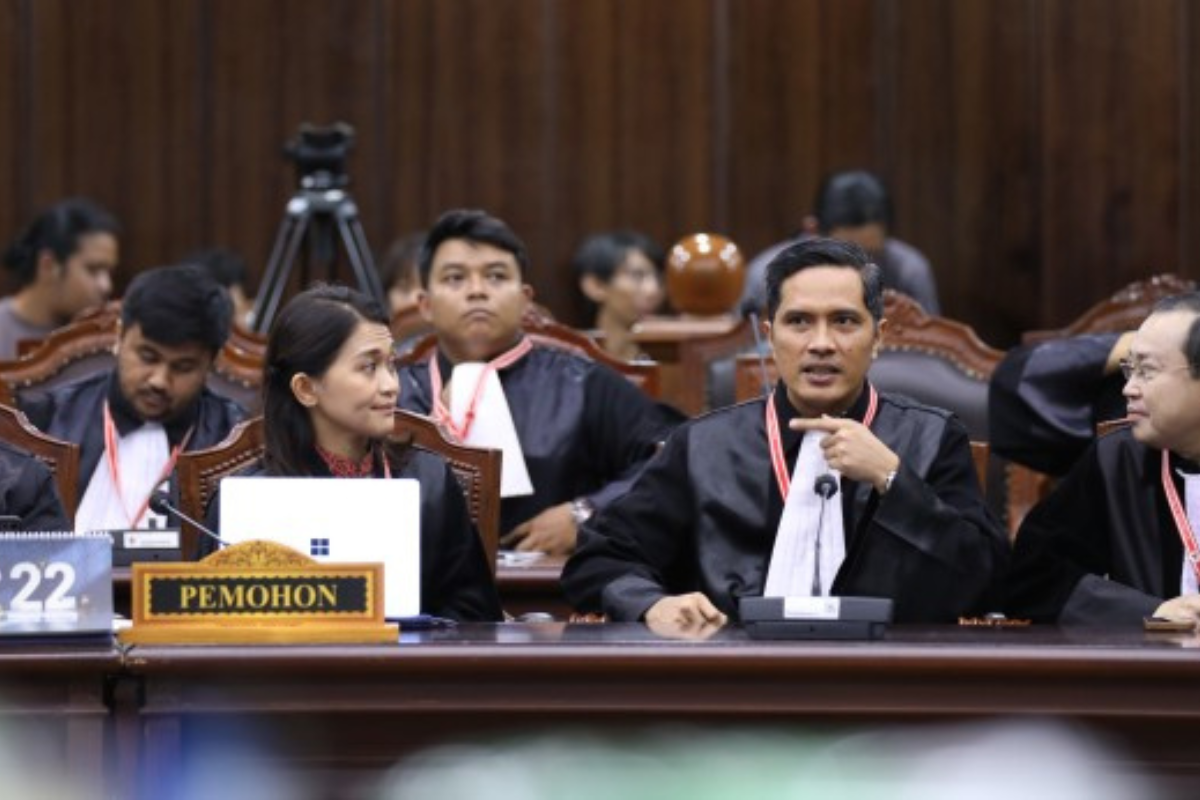 Aturan Lembur UU Cipta Kerja Digugat Mantan Karyawan ke MK