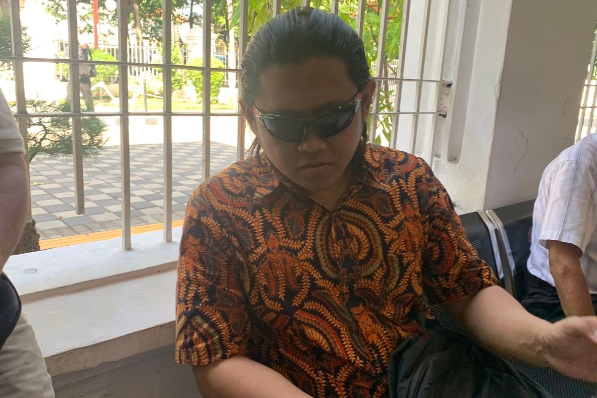 Hakim Tolak Eksepsi Jefta Gideon, Sidang KDRT Surabaya Lanjut