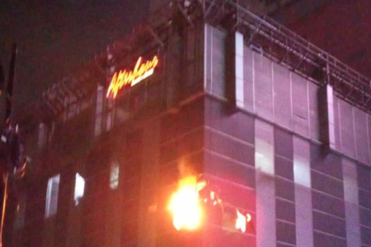 Kilas DKI: Kebakaran Kedai Kopi Poins Square dan Eco Kurban