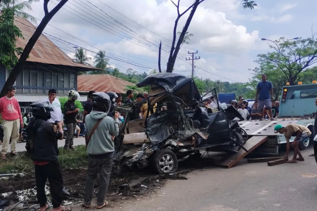Kecelakaan Maut di Padang Besi: Satu Keluarga Asal Solok Meninggal