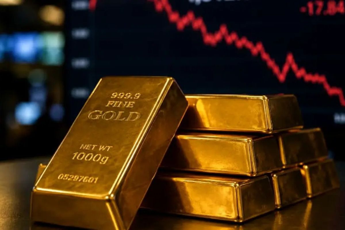 Dollar AS Sentuh Level Tertinggi, Harga Emas Dunia Merosot