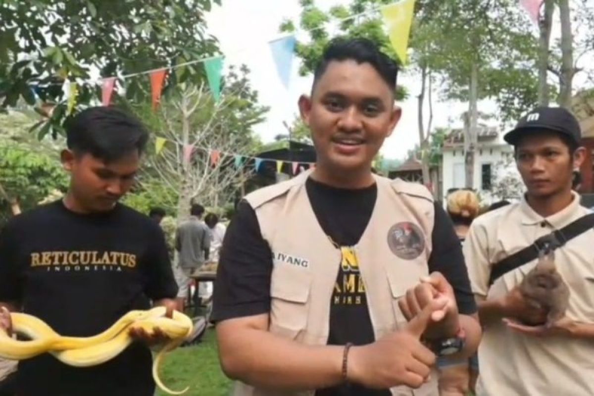Libur Sekolah, Anak-Anak Banten Antusias Belajar Satwa