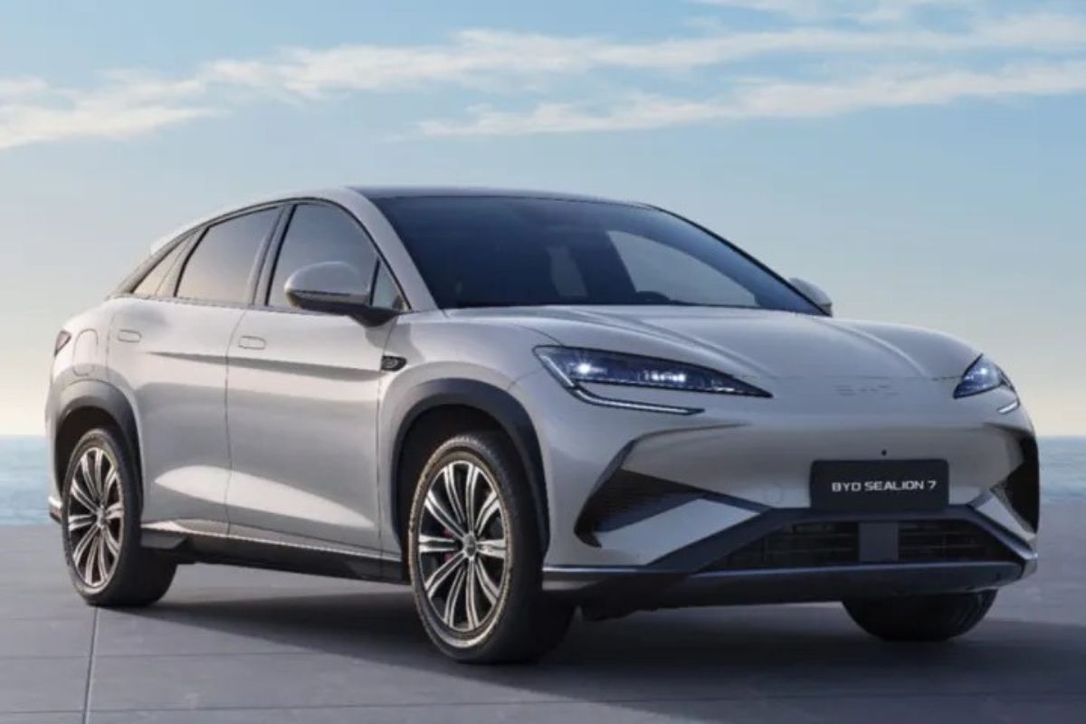 Efek Biaya Produksi Naik, Harga EV China Mulai Mahal