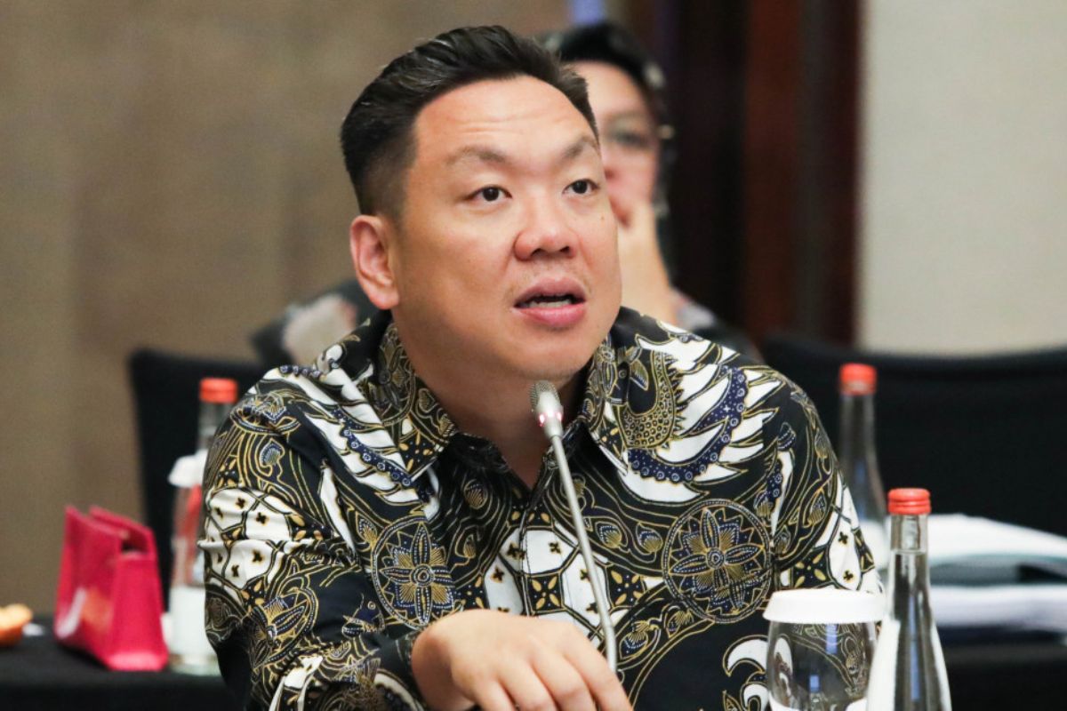 Dukung Moratorium BGN, Charles Honoris Dorong Dapur MBG di Sekolah