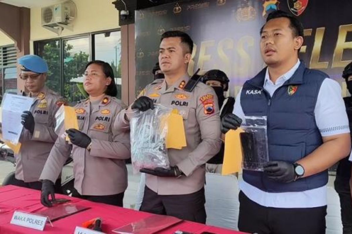 Ini Wajah Menantu yang Tega Racuni Mertua Pakai Sate Ayam