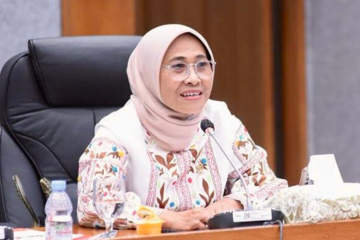 Komisi X DPR Minta Kejelasan Aturan Bahasa Prancis di Sekolah