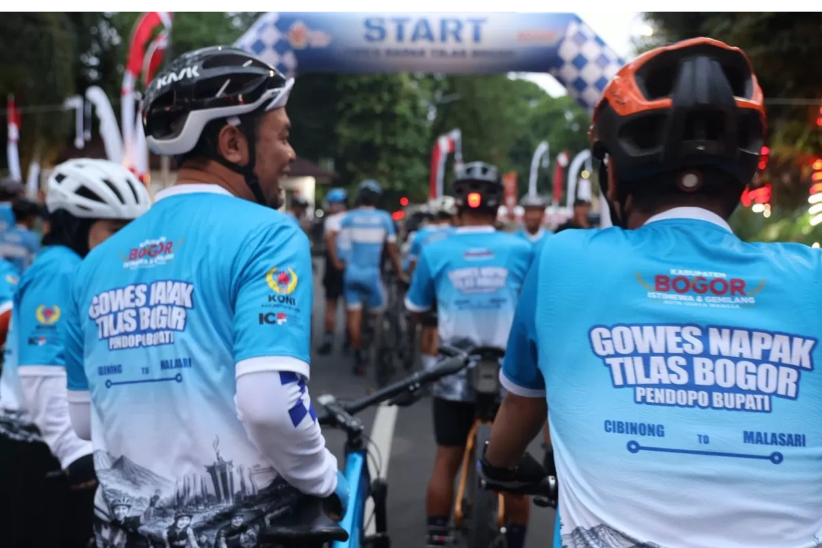 Ratusan Peserta Gowes Sejauh 64 Km Rayakan HJB 544 di Bogor