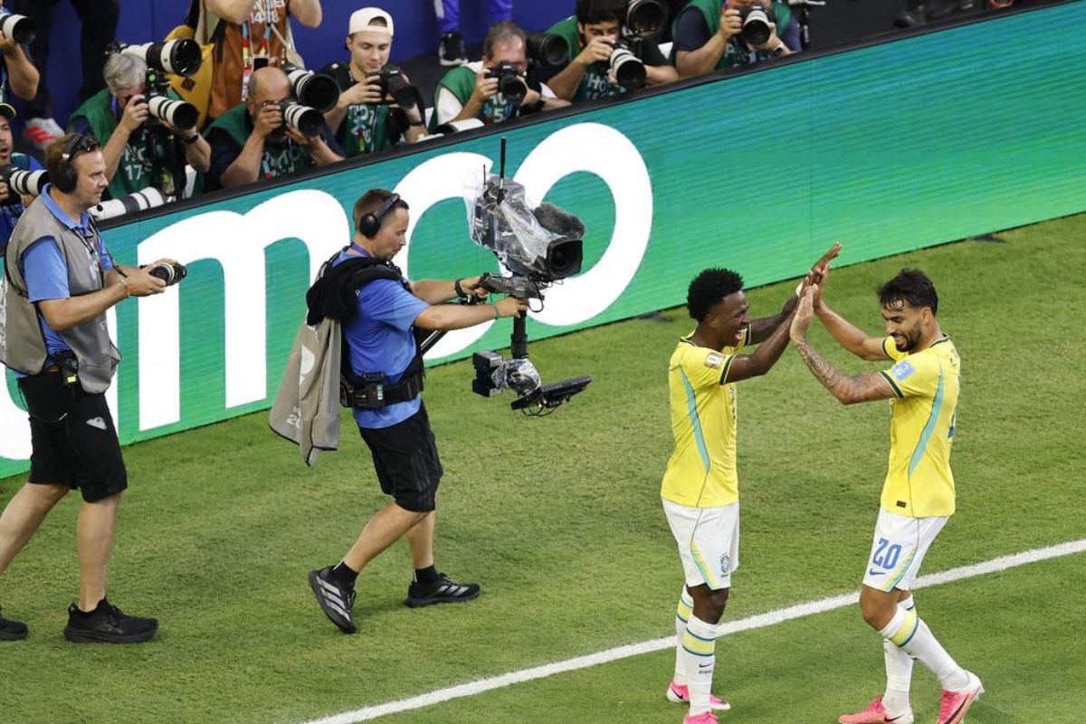 Tekuk Skotlandia 3-0, Brasil Sempurnakan Posisi Juara Grup C
