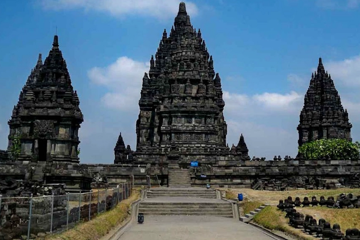 Indonesia Sambut Baik Niat India Percepat Pemugaran Candi Prambanan