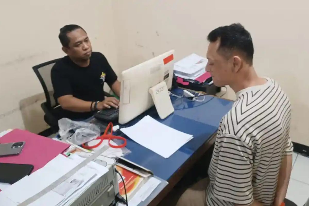 Tak Terima Ditegur, Pengendara Ninja Pukul Pemotor di Jagakarsa