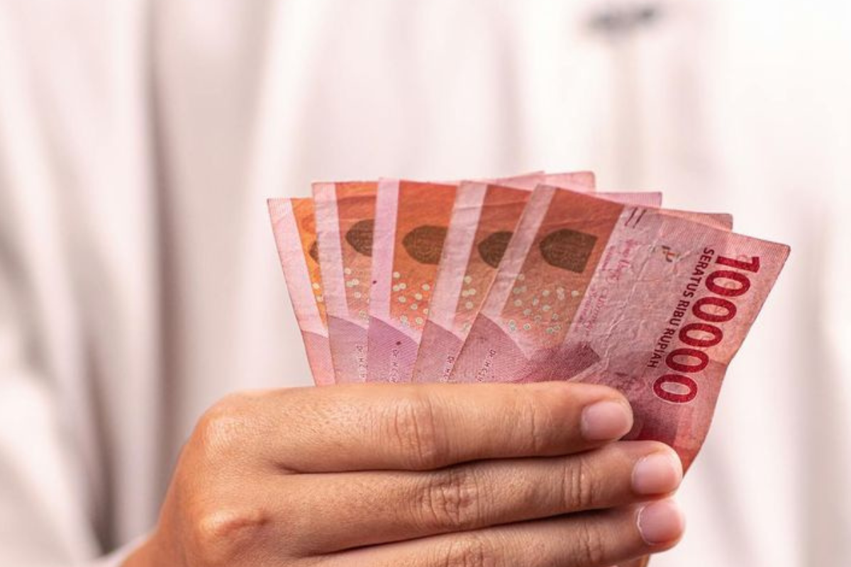 Aliran Modal Asing Mengalir, Rupiah Menguat ke Rp 17.936 per Dollar