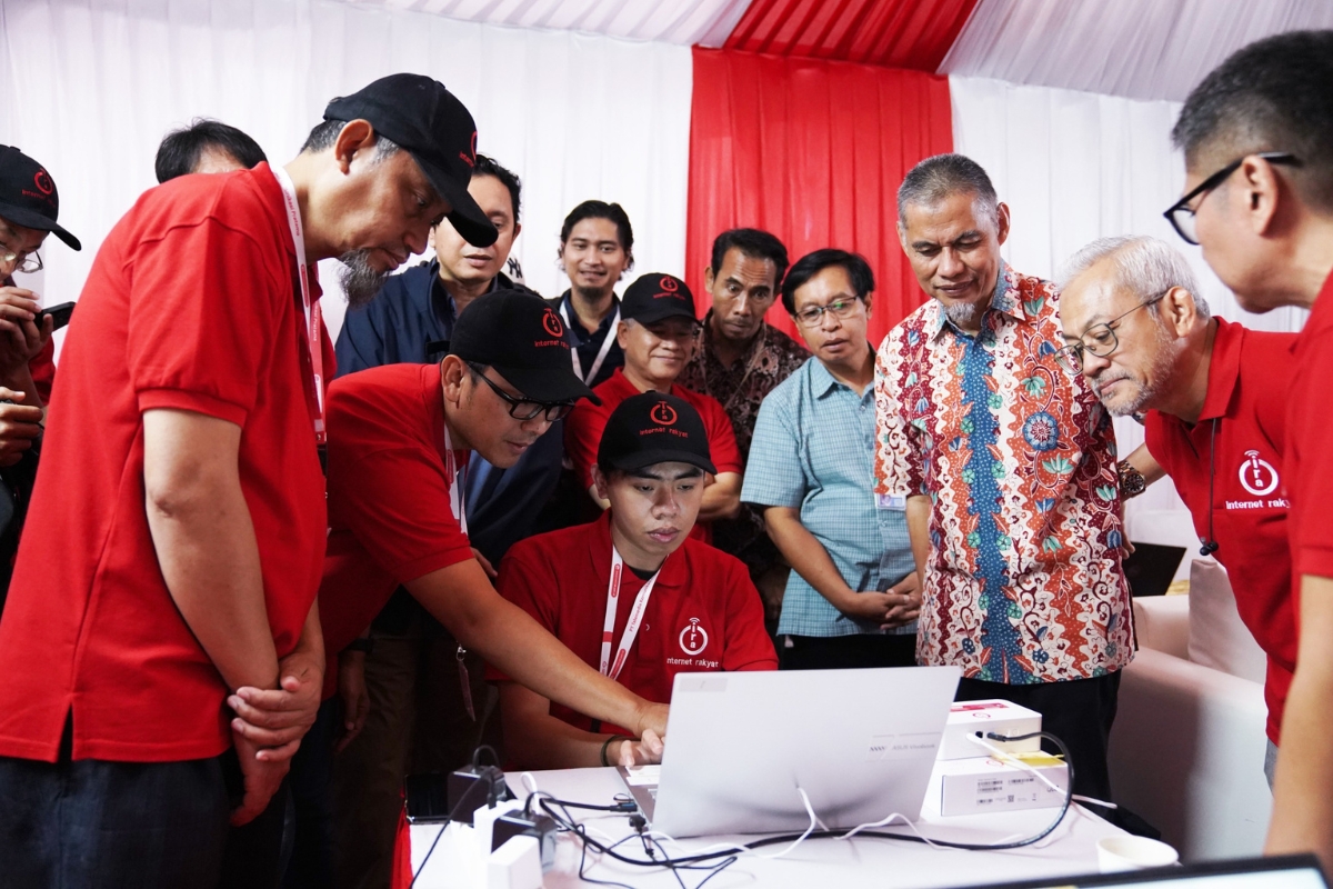 Dukung Pemerataan Digital, Surge Rilis Internet Rakyat di Regional-1