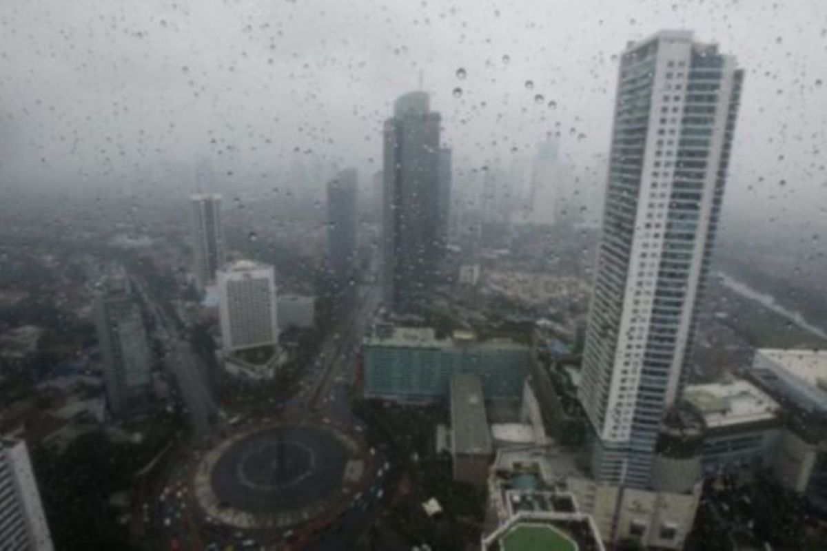 BMKG: Jakarta Bakal Diguyur Hujan Jumat Sore hingga Malam