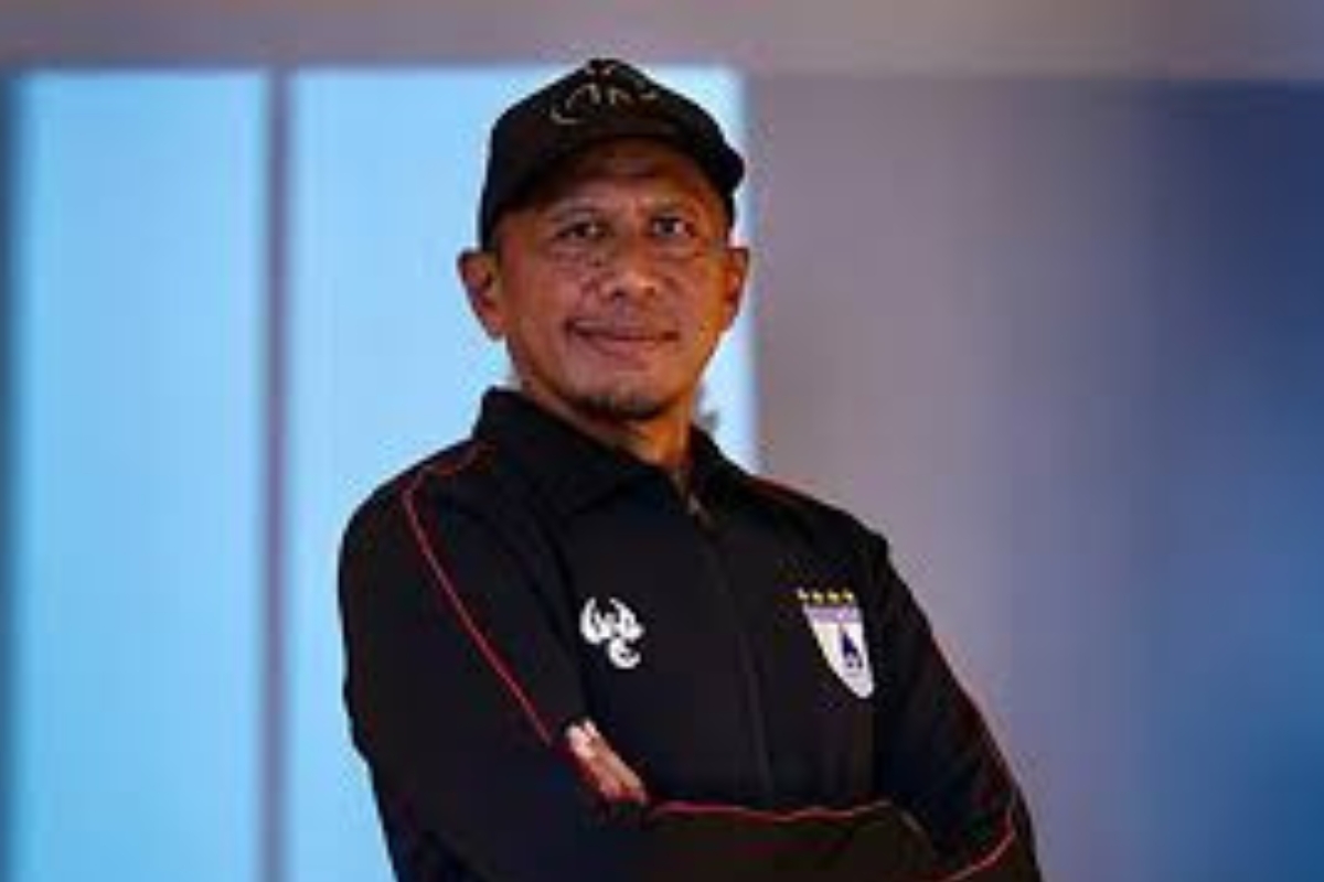Persipura Bubarkan Skuat, Posisi Rahmat Darmawan Masih Dipertahankan