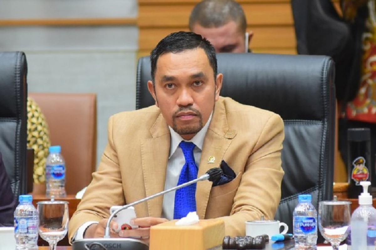 Sahroni Tegaskan Pelaku Penganiayaan Hewan Harus Dipidana