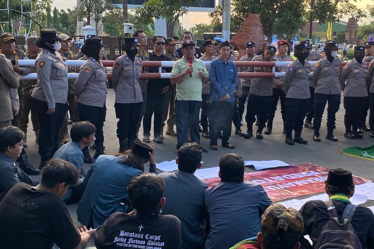 Guru Honorer di Indramayu Cabuli 13 Murid, Kini Ditangkap