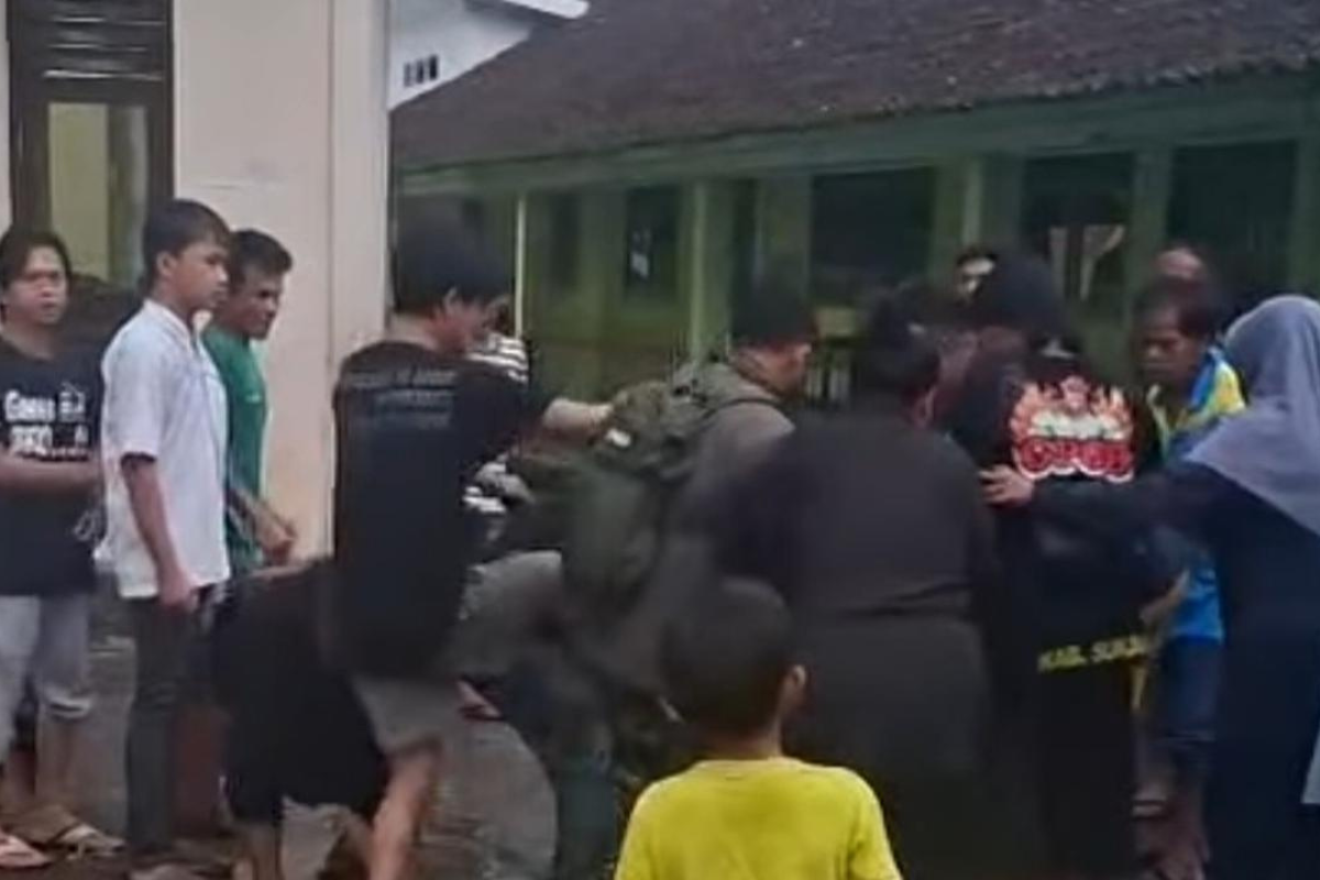 Aksi Bejat Ayah Tiri di Sukabumi Terbongkar dari Kamar Terkunci