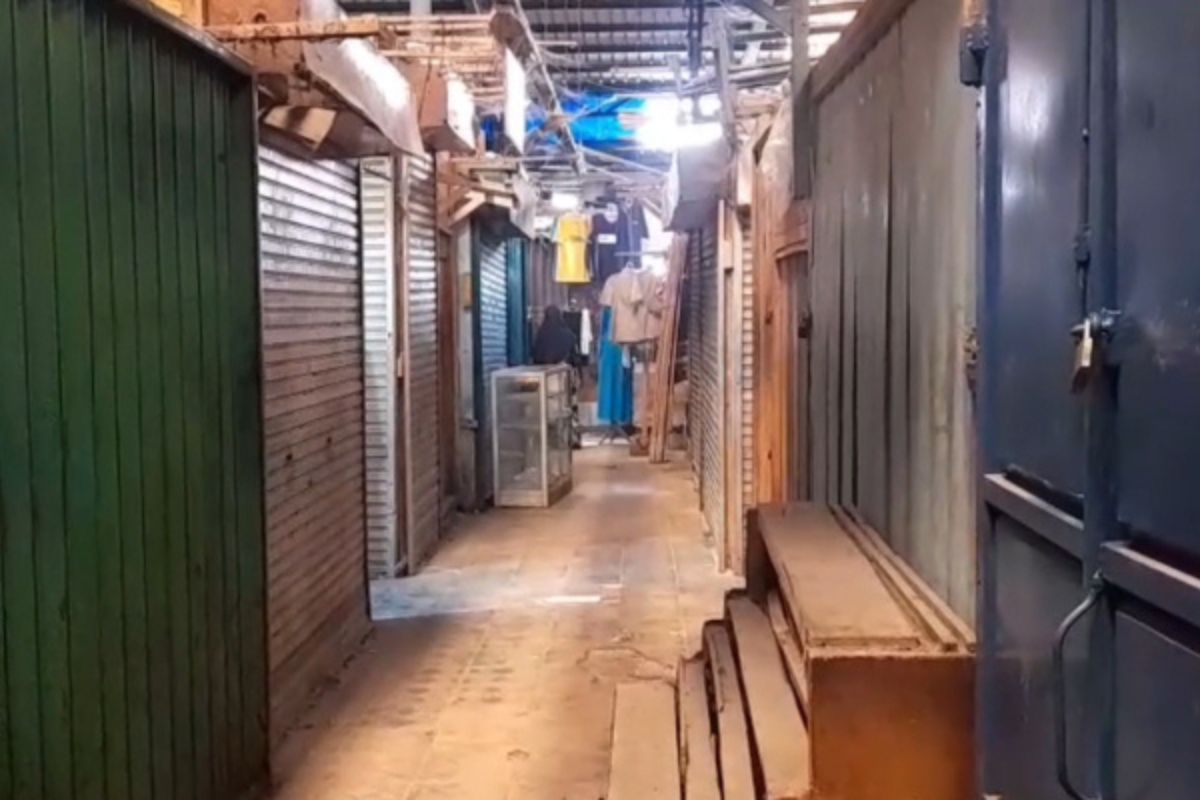 Pasar Rangkasbitung Sepi, Banyak Pedagang Gulung Tikar