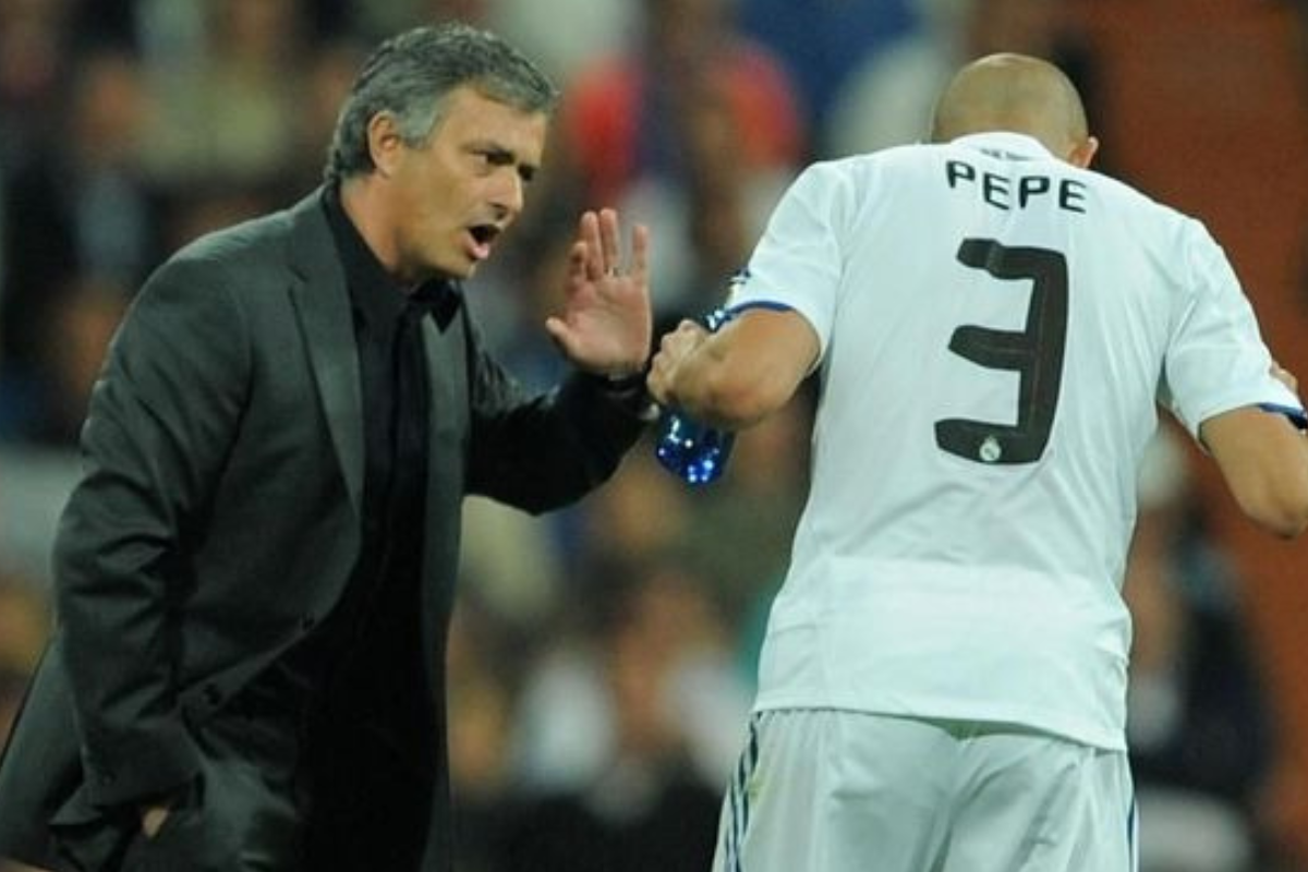 Mourinho Kembali ke Madrid, Pepe Berpeluang Jadi Staf Pelatih
