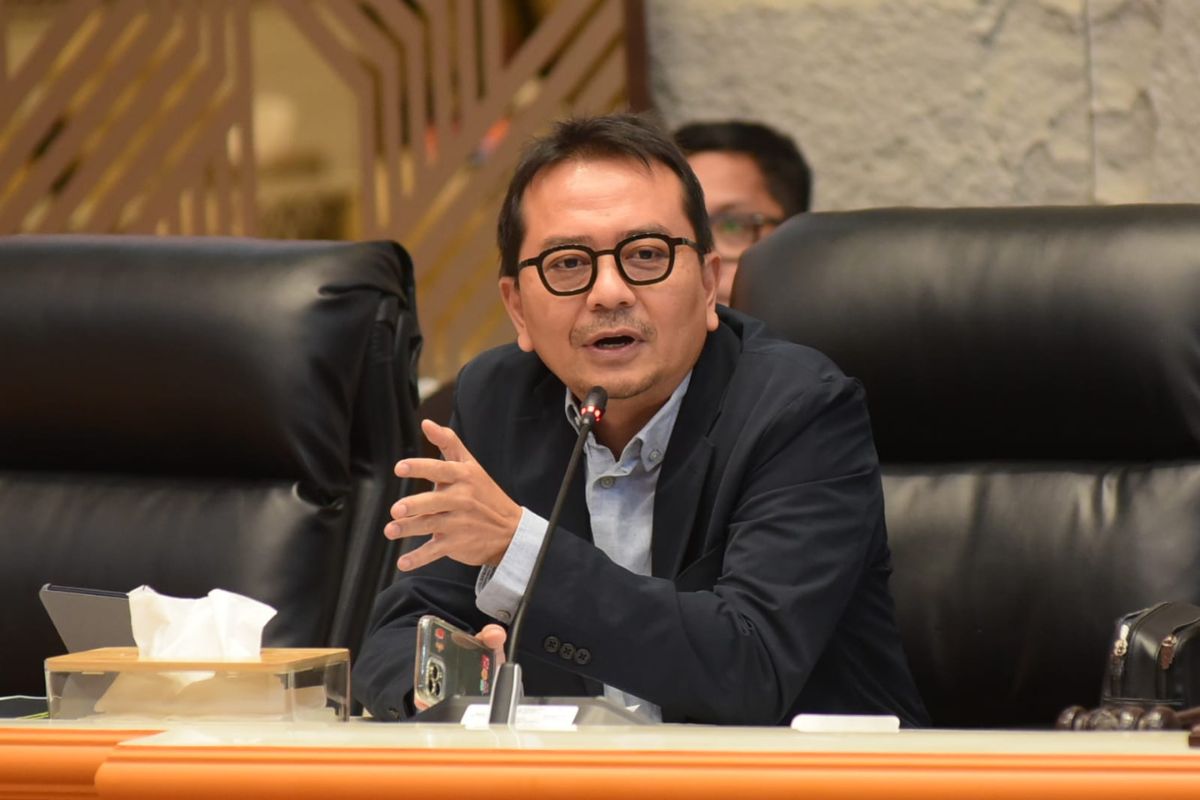 DPR Kawal Penerapan Skema Bagi Hasil Ojol 8:92 per 1 Juli 2026