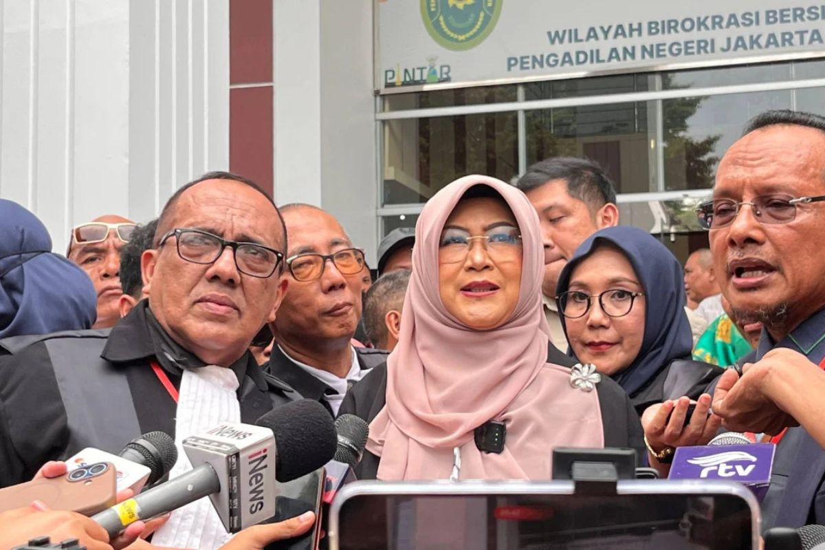 Dokter Tifa Hadiri Sidang Eksepsi di PN Jaktim Didampingi 25 Advokat